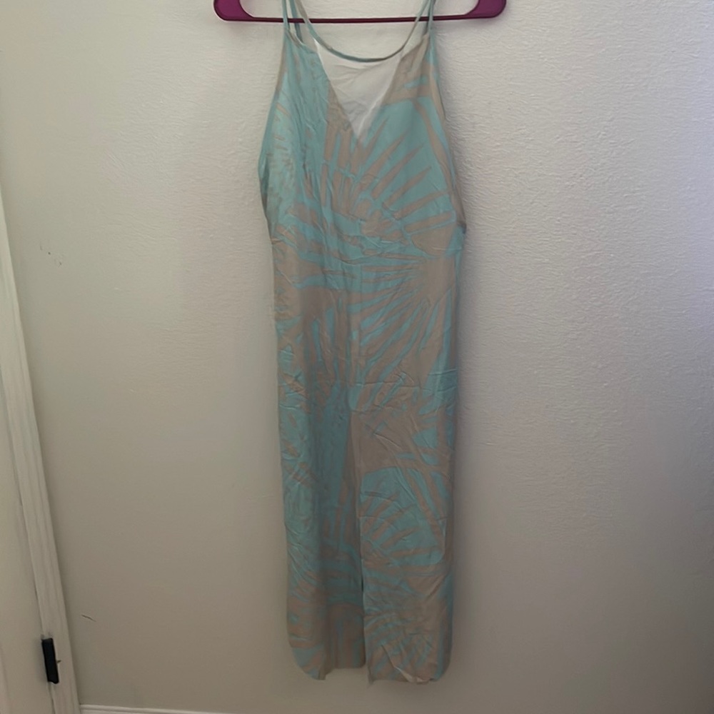 Hurley summer dress baby blue and baby tan/nude low scooped lower back